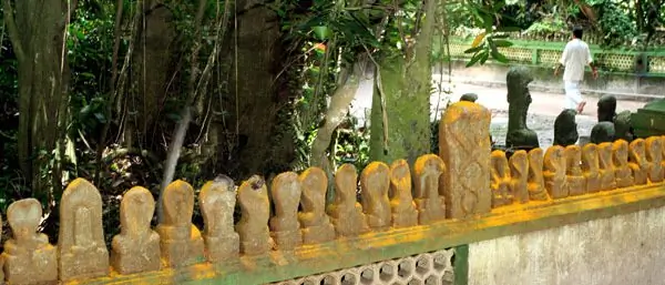 Gallery image - temple